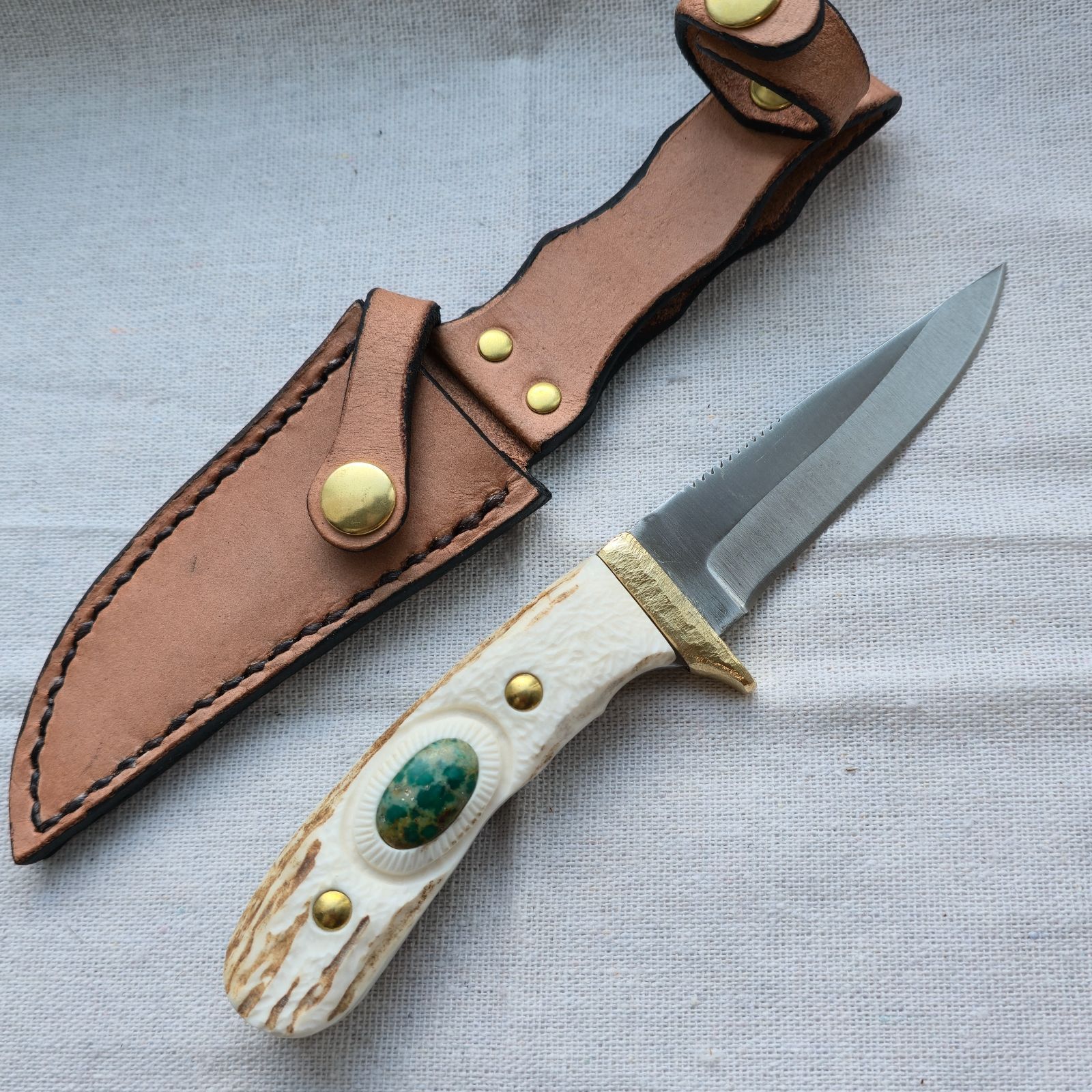 鹿の角 天然石3種のフルタングナイフ