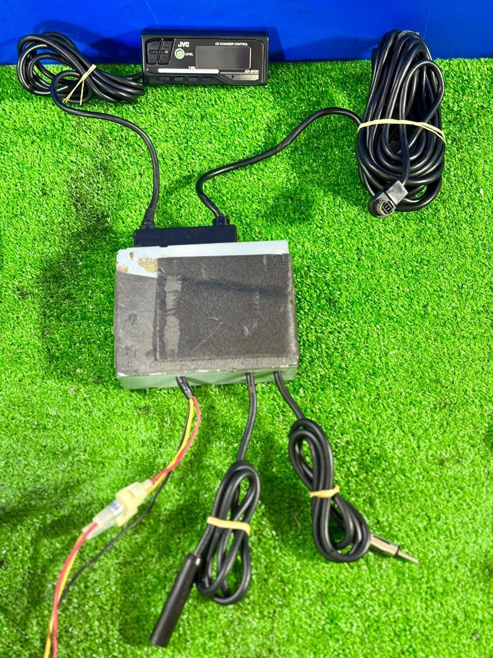 ZT-6540] JVC KS-RF35 CDチェンジャーコントローラー