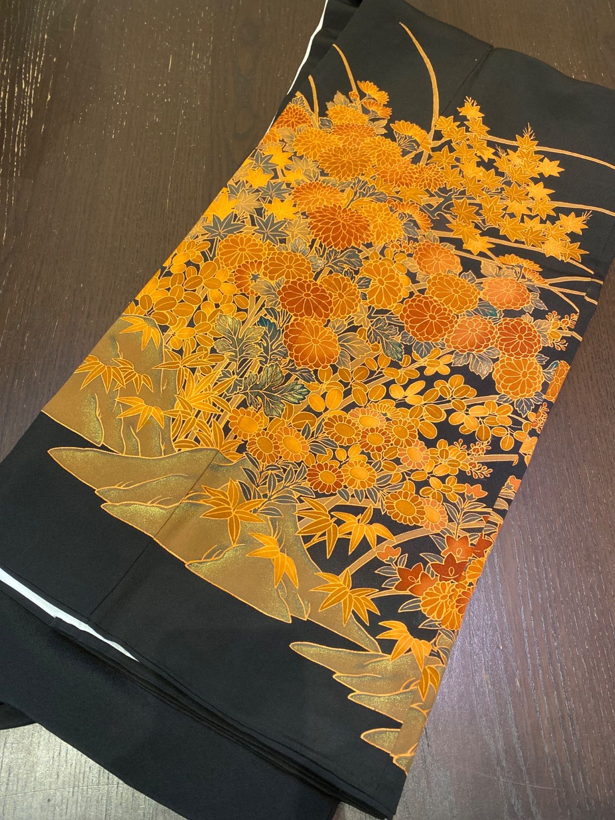 黒留袖 着物リメイク用 素材 ハンドメイド まとめ売り！ まとめ売り】留袖10枚 リメイク素材 ハンドメイド向け - メルカリ