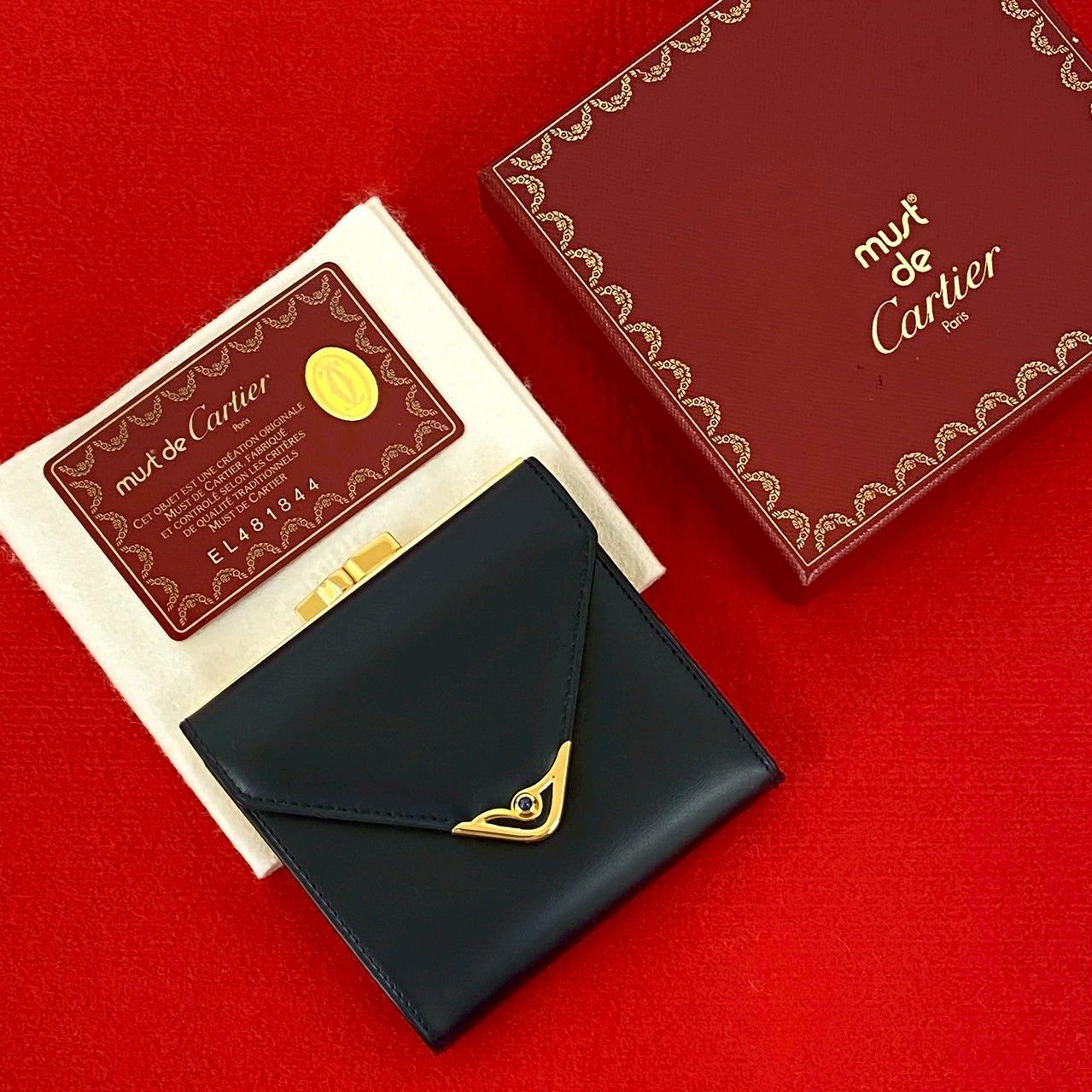 ☆Cartier☆ カルティエ メガネケース ネイビー レザー サファイアライン Cartier（カルティエ） 長財布 サファイアライン ネイビー メンズ
