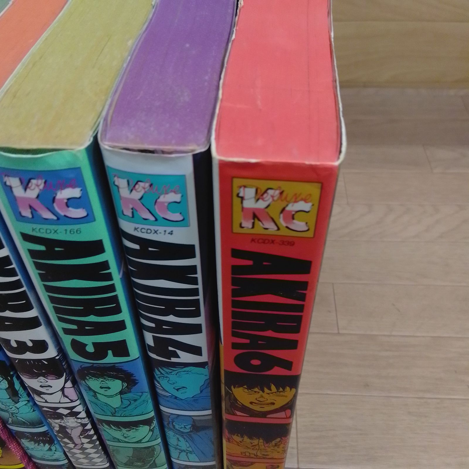 大友克洋コミック8冊セット初版６冊有り 大友克洋コミック8冊セット初版6冊有り AKIRA 初版本全6巻セット 大友