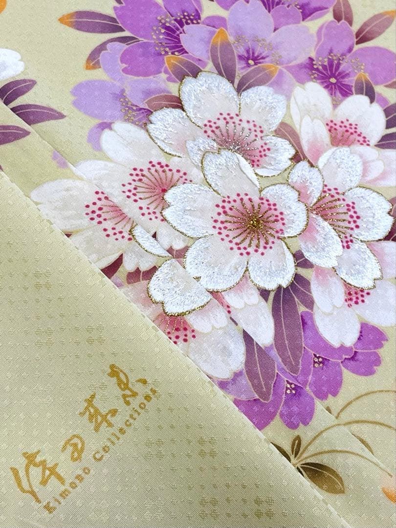 【新品未使用・仕立上・正絹】振袖－３＜さが美・耐油水加工済＞丈１５８㎝　裄６５㎝ 振袖 仮絵羽 倖田來未 ラメ刺繍 金彩 桜 正絹 未仕立て品 八掛付き