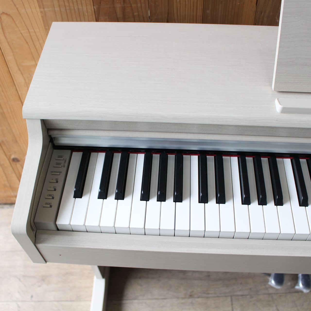 718)【川崎から出品】ヤマハ 電子ピアノ 88鍵 アリウス YAMAHA ARIUS 