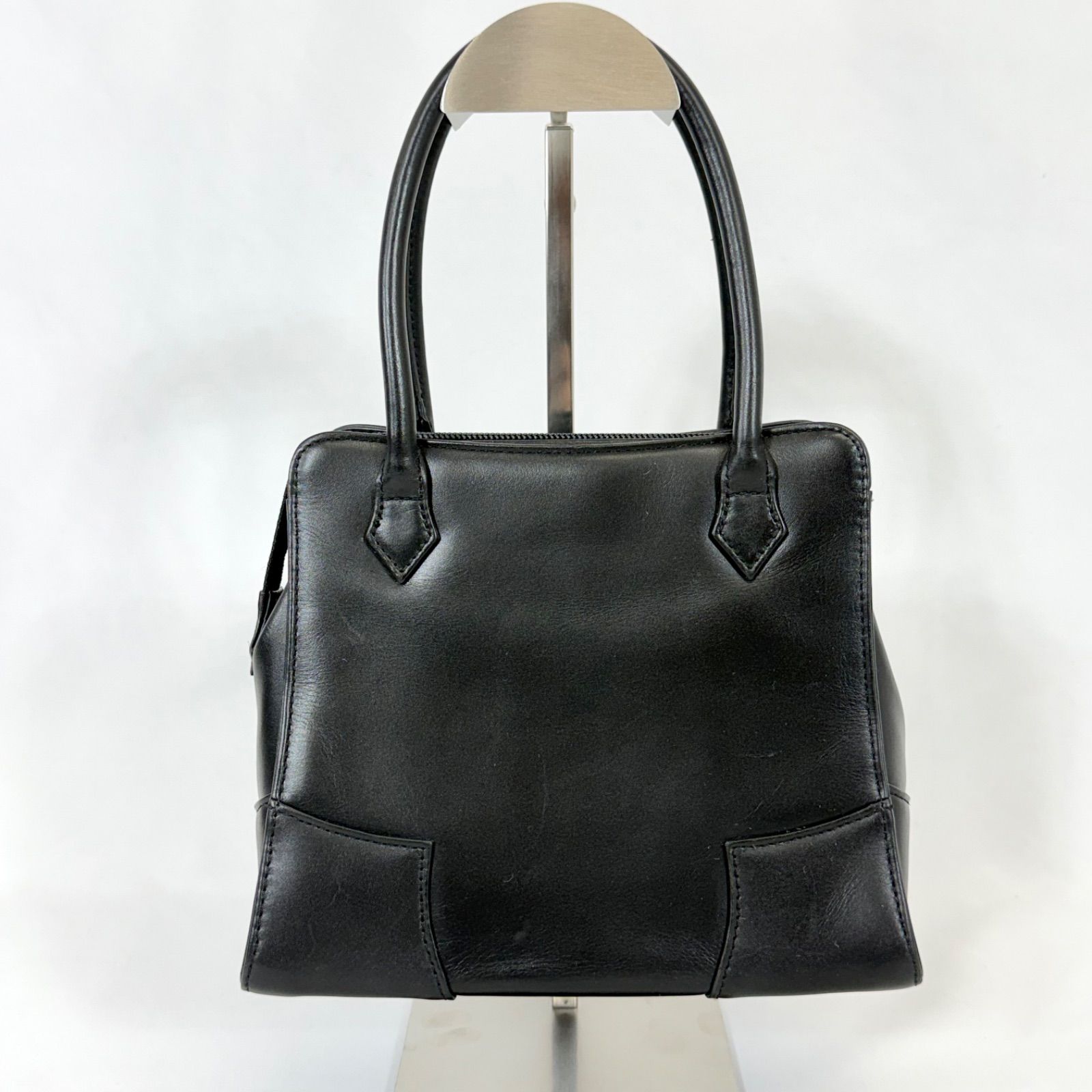 人気・廃盤美品】Vivienne Westwood ヴィヴィアン ウエストウッド