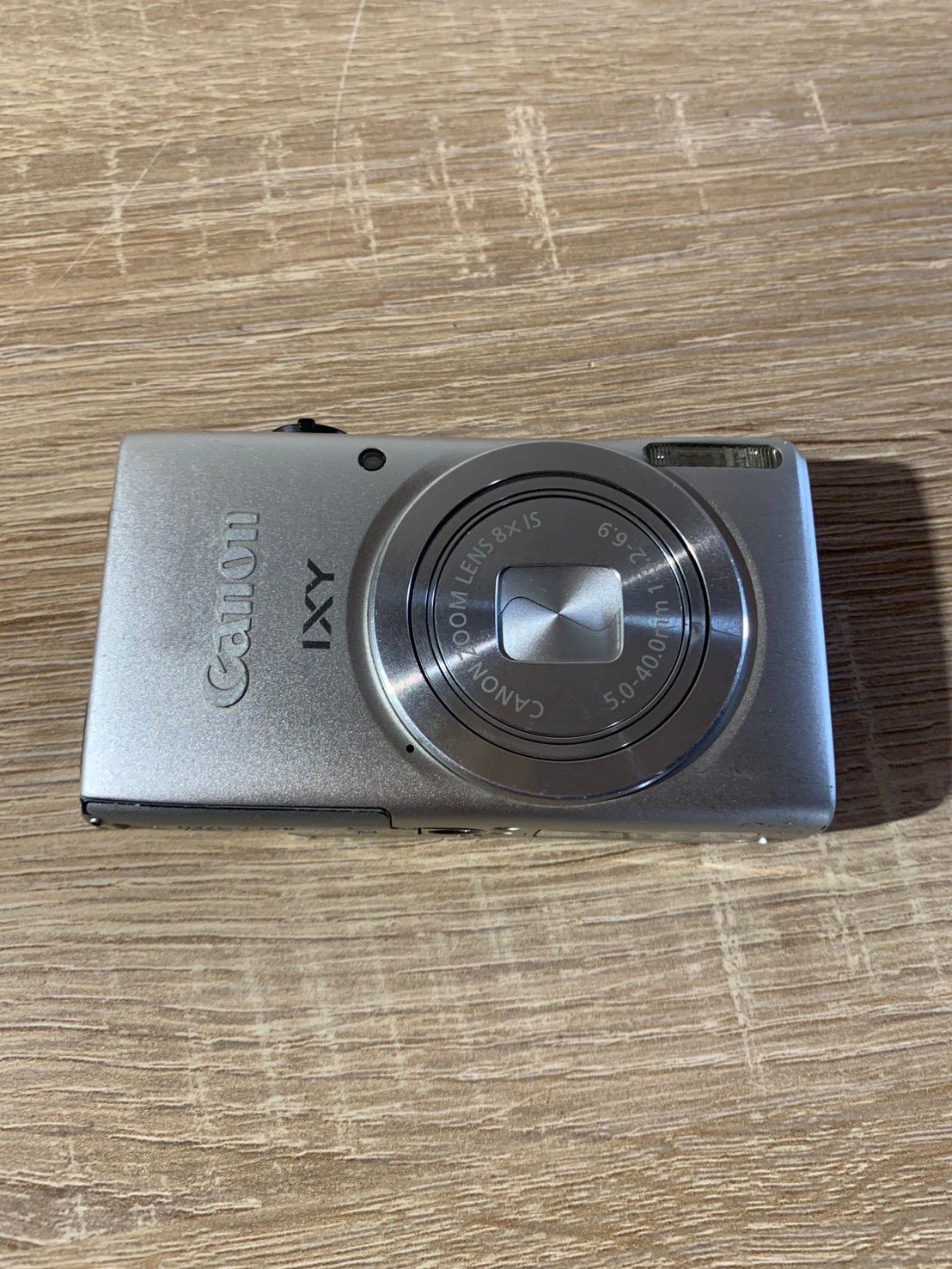 Canon IXY デジカメ2点まとめ売り 7996 Canon IXY DIGITAL 700 サテンベージュ デジカメ ジャンク品