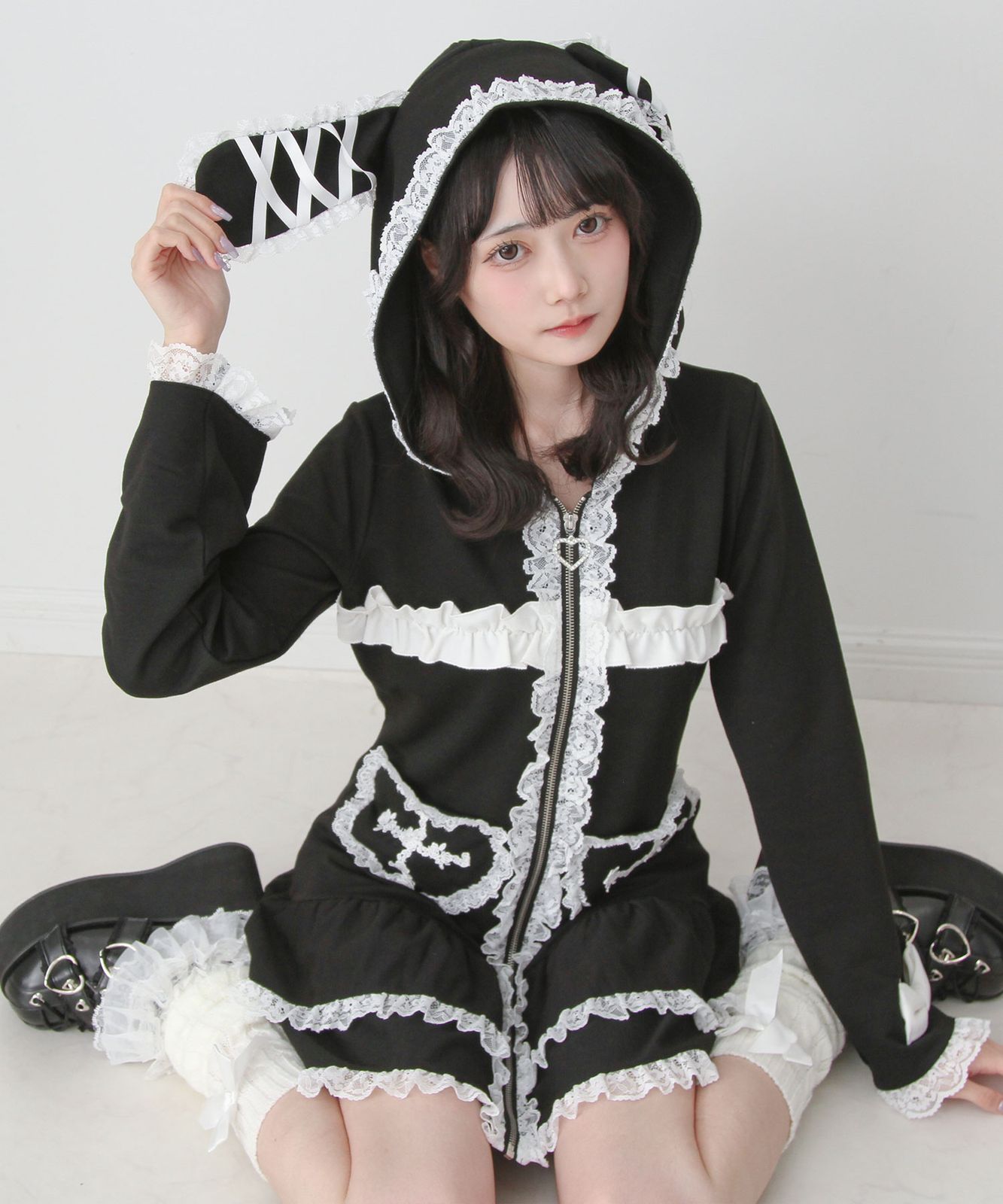 夢展望公式 [新品未使用] うさ耳レースパーカーワンピース [ブラック