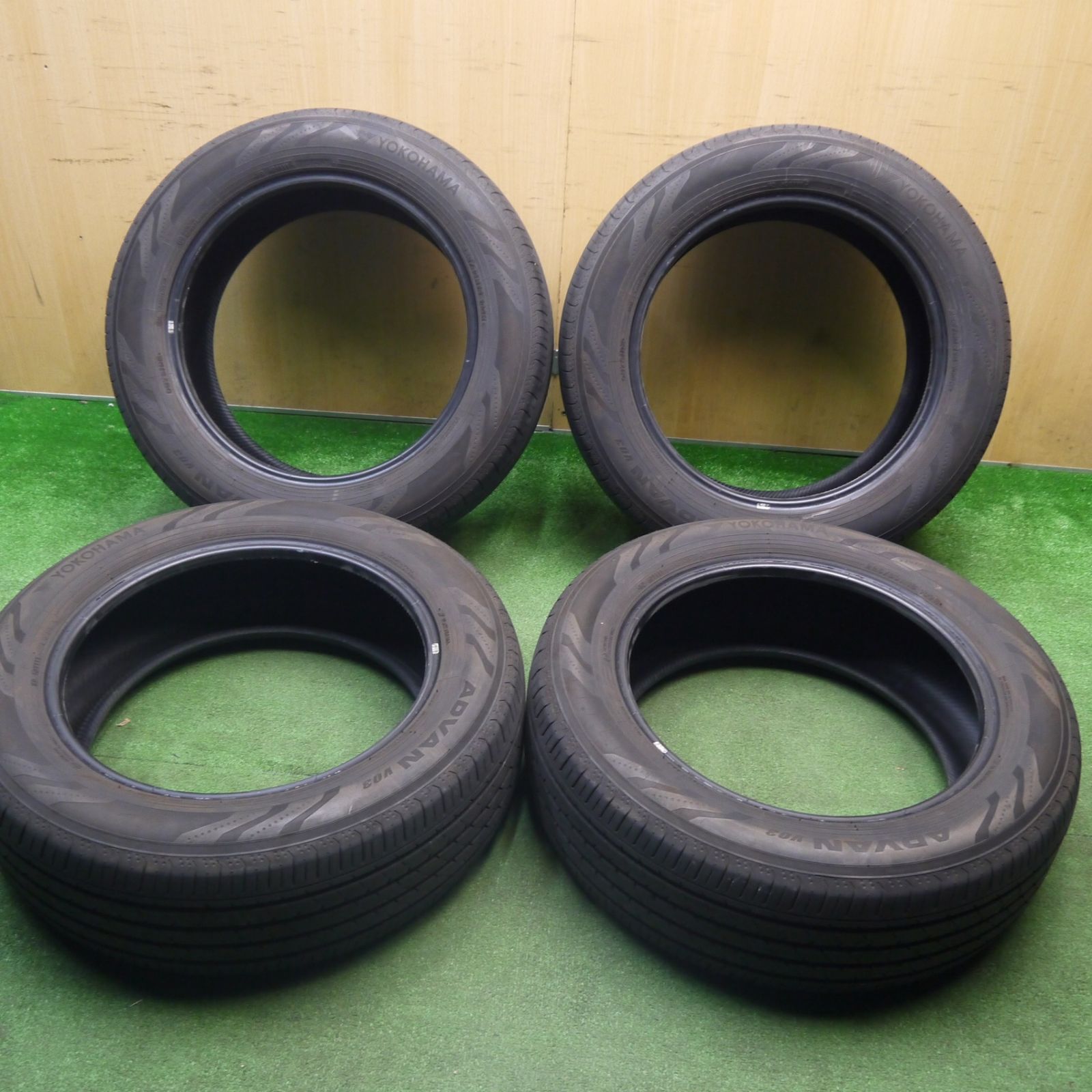 926さま 225/60R18 ヨコハマ アドバン V03 18インチ 2本 926さま 225