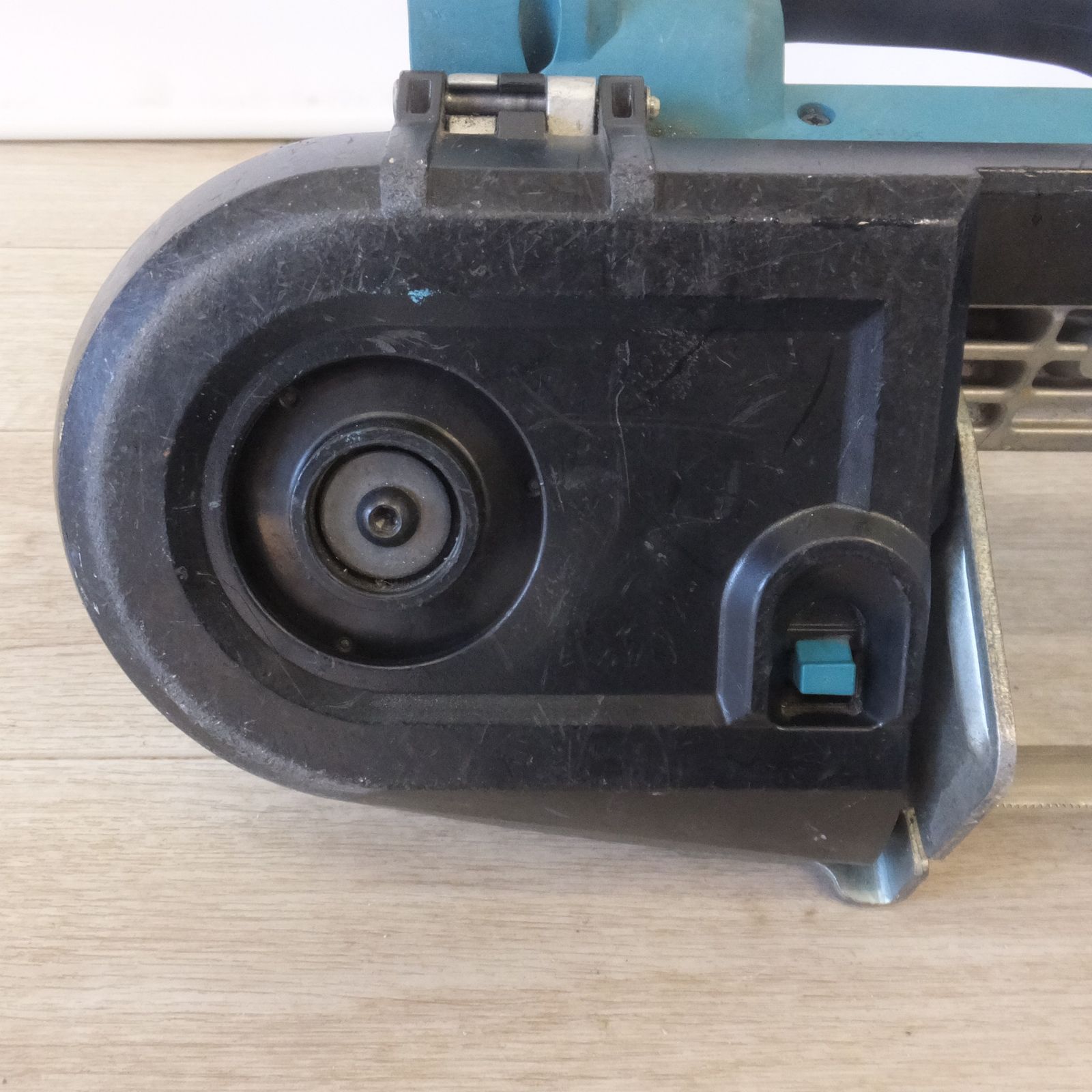 充電式ポータブルバンドソー PB