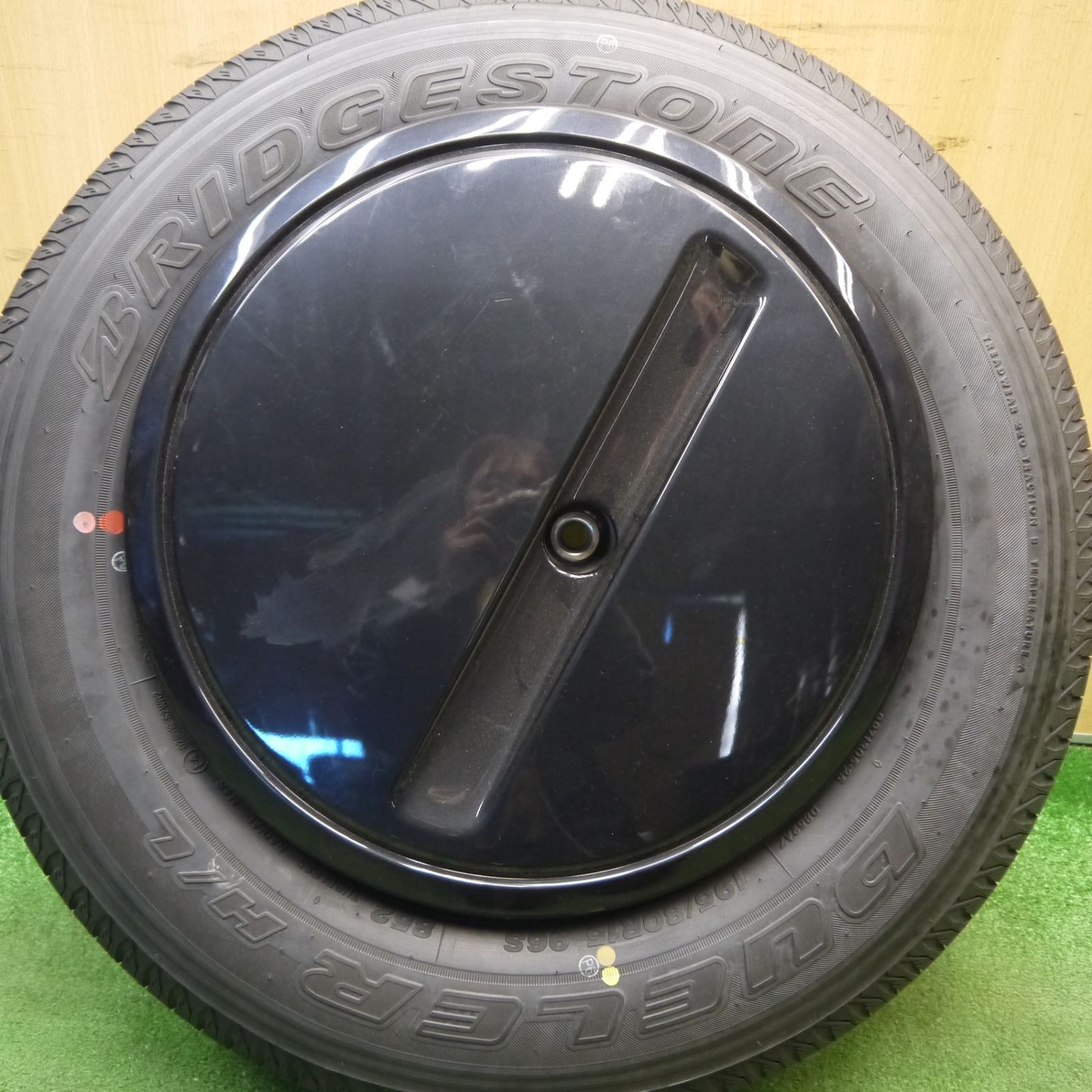 本州内送料無料 ジムニー ノマド 195/80R15 25年製 新車外し タイヤ 新車外し ブリヂストン 195/80R15 10分山 2本 スズキ ジムニー ノマド