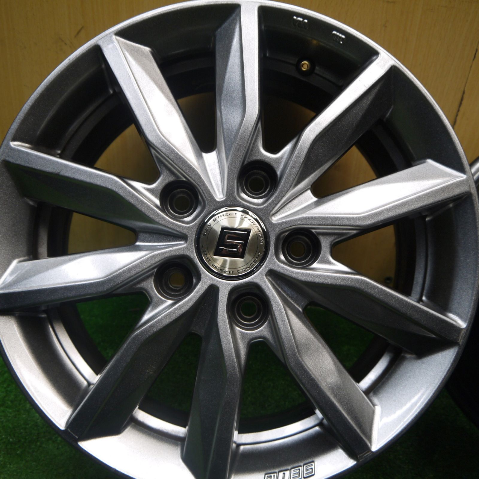 送料無料] 4本価格☆SEIN SV ザイン 15インチ ホイール 15×6J PCD114.3 