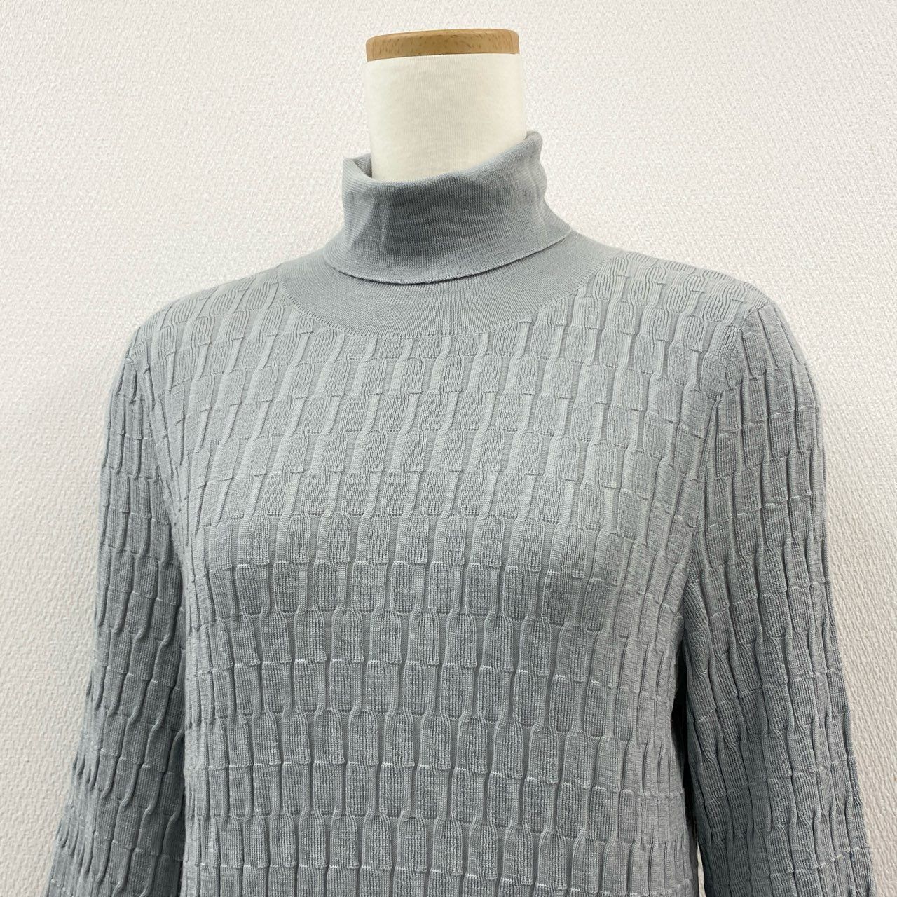 85a28 Salvatore Ferragamo サルバトーレフェラガモ ハイネックニット  