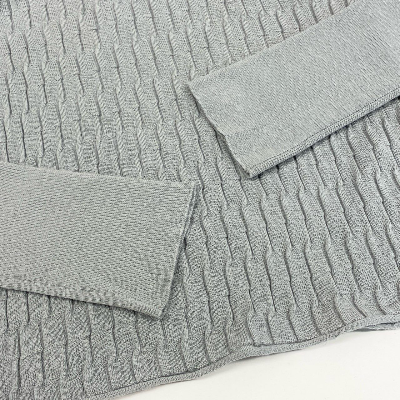 85a28 Salvatore Ferragamo サルバトーレフェラガモ ハイネックニット  