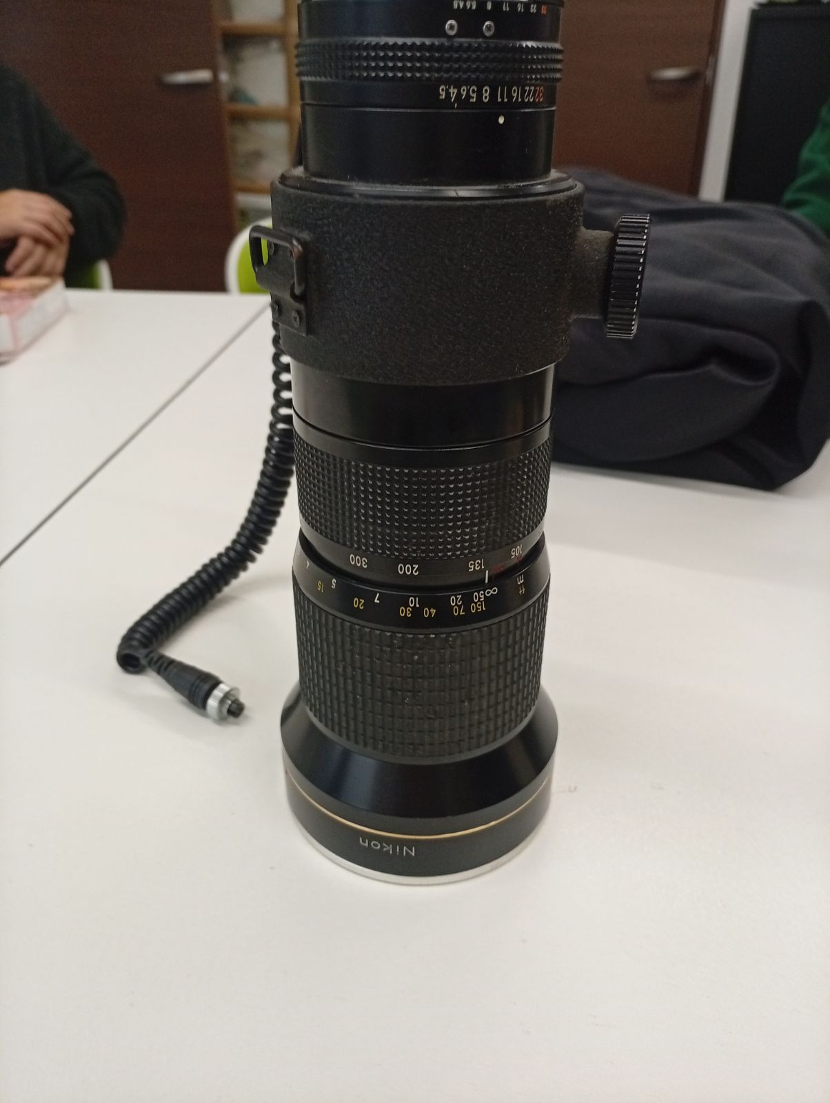 NIKONニコン AiーSZoom-NIKKOR ED 50-300㎜ F4.5 - メルカリ NIKONニコン AiーSZoom-NIKKOR ED 50-300㎜ F4.5 - メルカリ