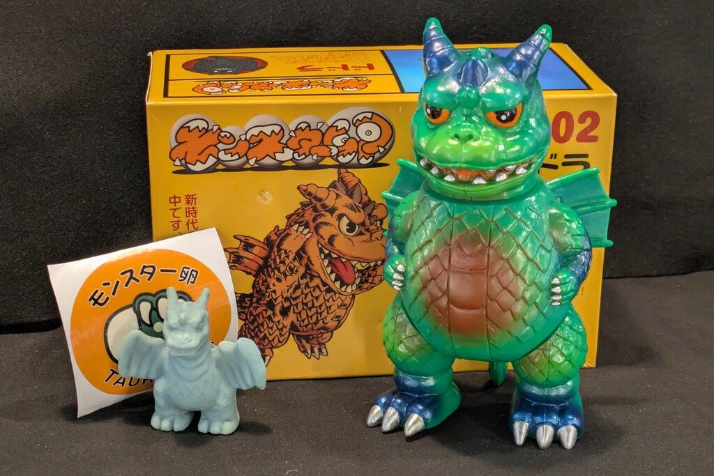 Taurostoy TT-02 モンスター卵 ドドラ ソフビ フィギュア マルサン