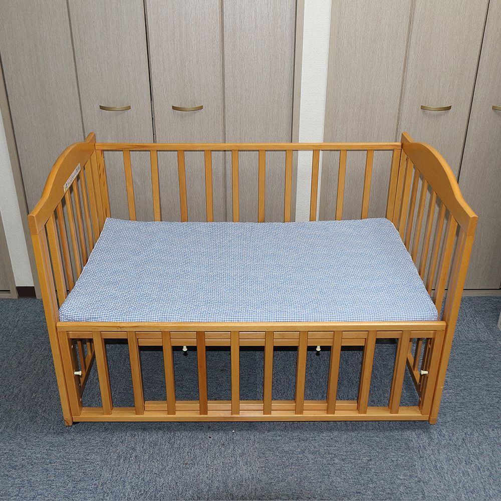 直接引き取り限定】クリーニング済み 添い寝ベッドハート&ハート柵