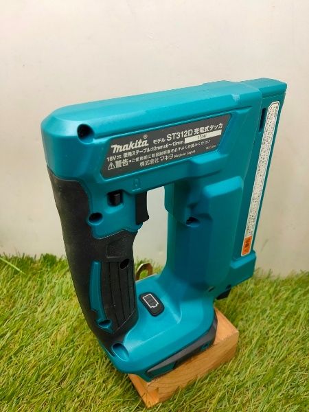  マキタ 充電式タッカ CT線 本体のみ|バッテリー 充電器別売 ST 312 D 18 V その他 電動工具 エア工具