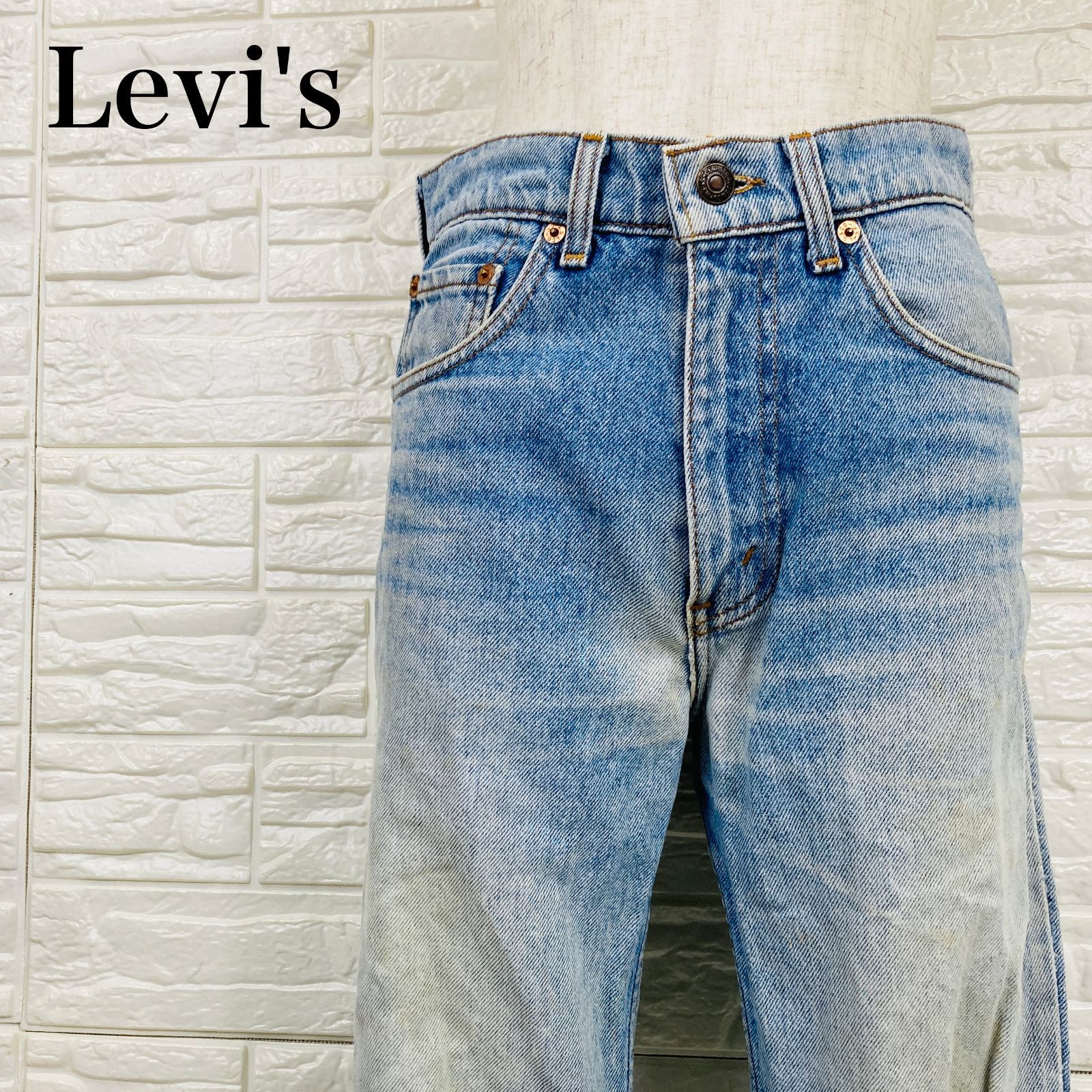 Levi