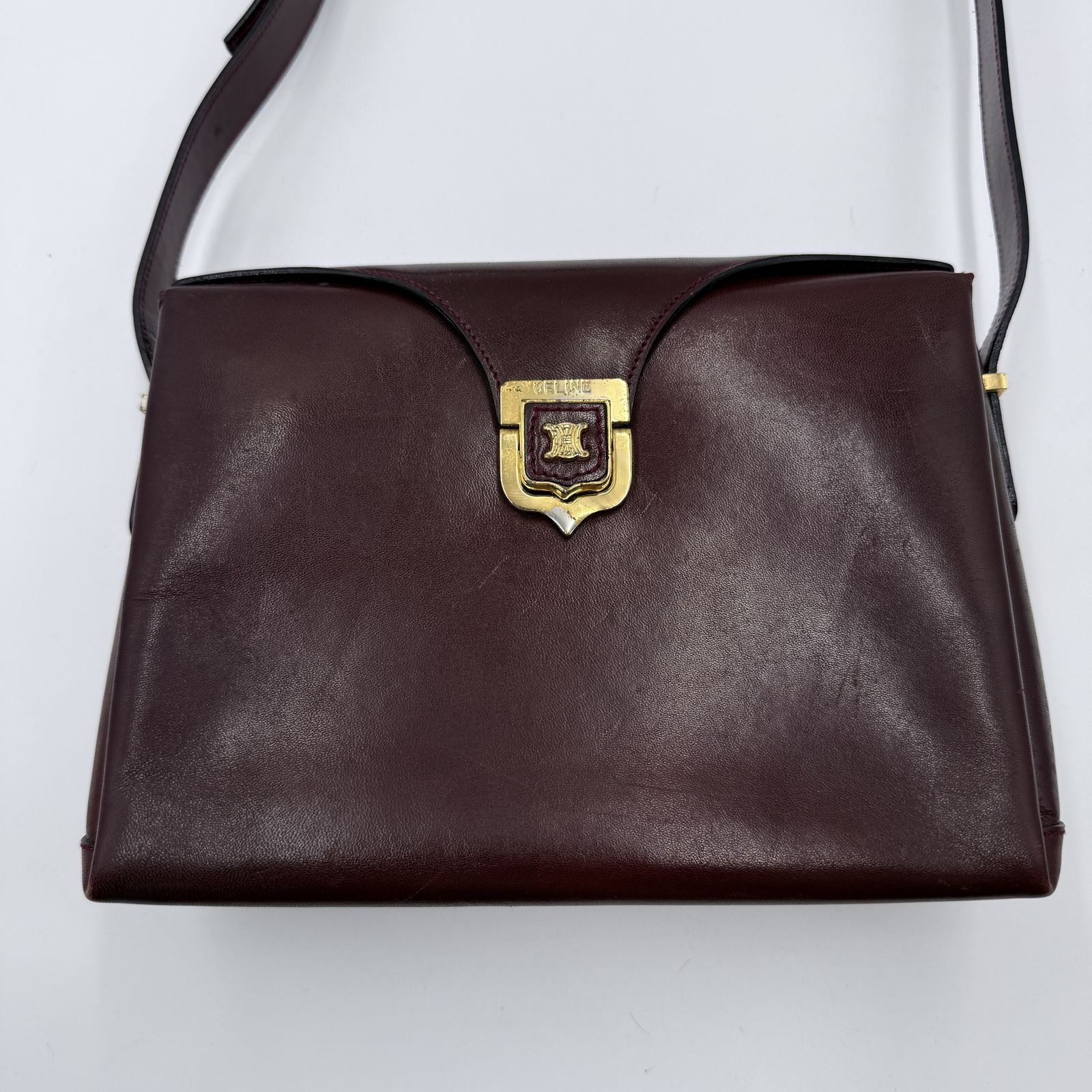 CELINE（セリーヌ）トリオンフ ヴィンテージ ショルダーバッグ