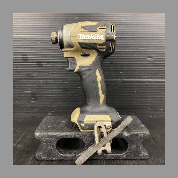 品 makita マキタ 18 V充電式インパクトドライバ 204