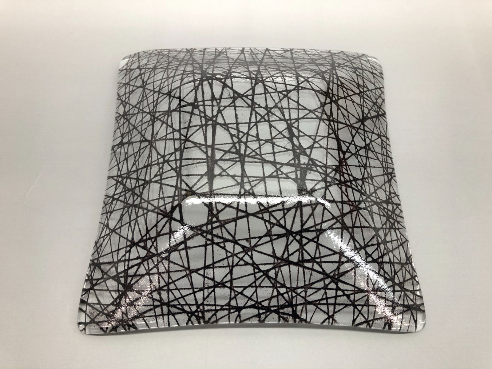  saburo サブロウ サブロウガラス ガラス作家 あふみシリーズ 角皿 角深鉢 しろ 2点 | 黒 1点 盛皿 盛鉢 角鉢 ガラス皿 ガラスプレート ガラス製食器 3点おまとめ 鉢 ボウル 食器