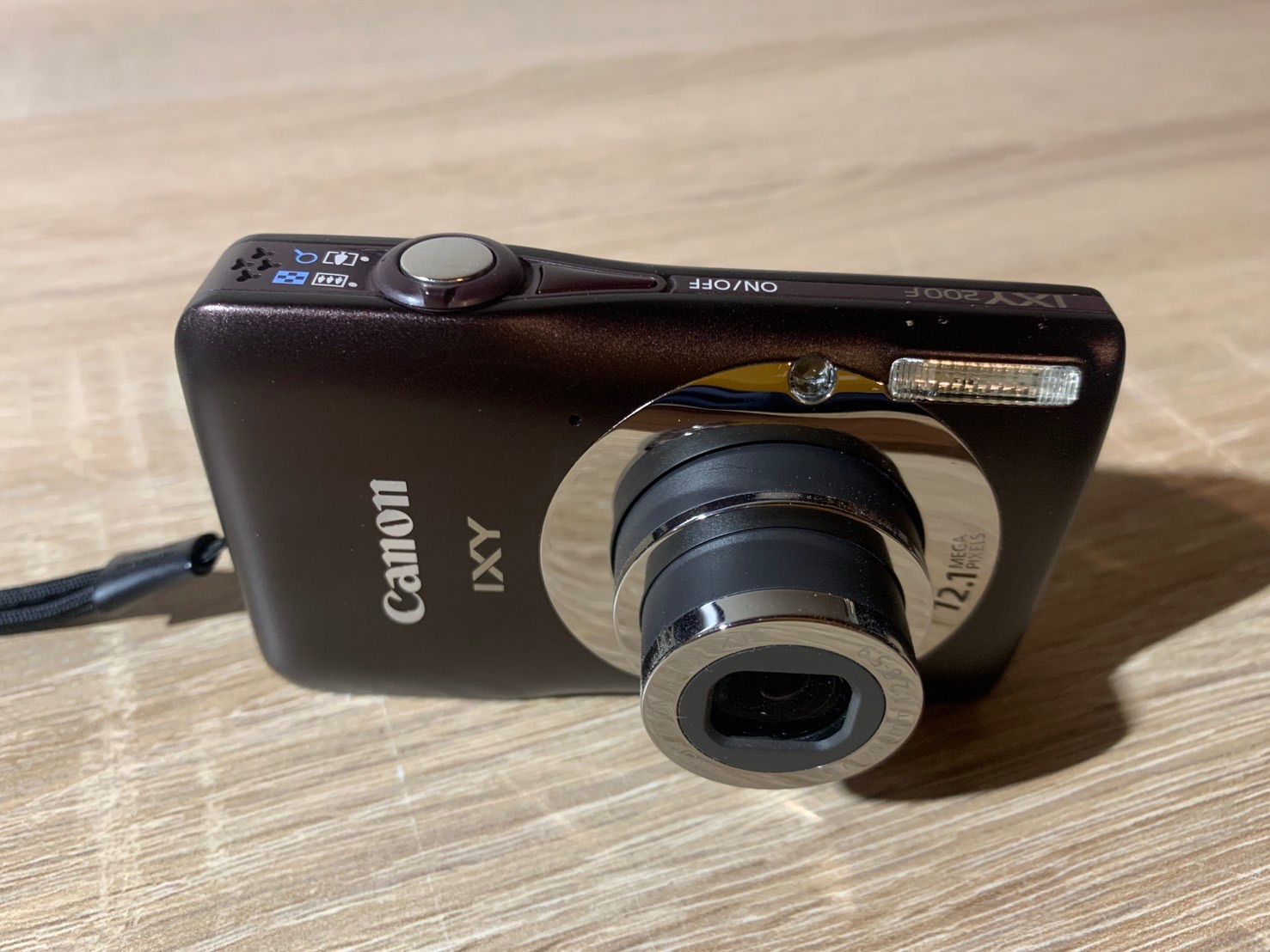 7830 Canon IXY 200F ブラウン デジカメ - メルカリ