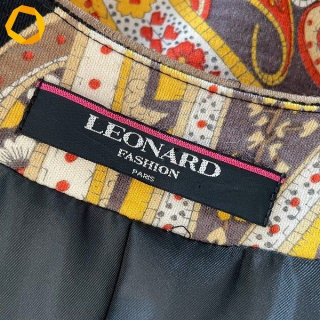 anc レオナール LEONARD ジャケット 11 黒 黄系 マルチ 柄 ペイズリー