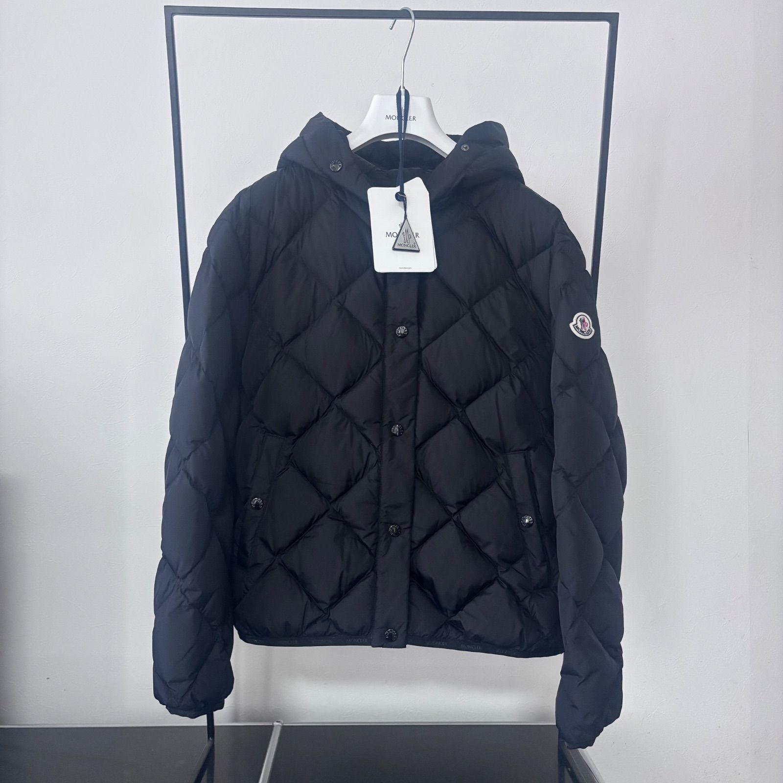 モンクレール MONCLER☆ARVOUIN☆ブラック☆サイズ4☆2023〜2024年☆超 