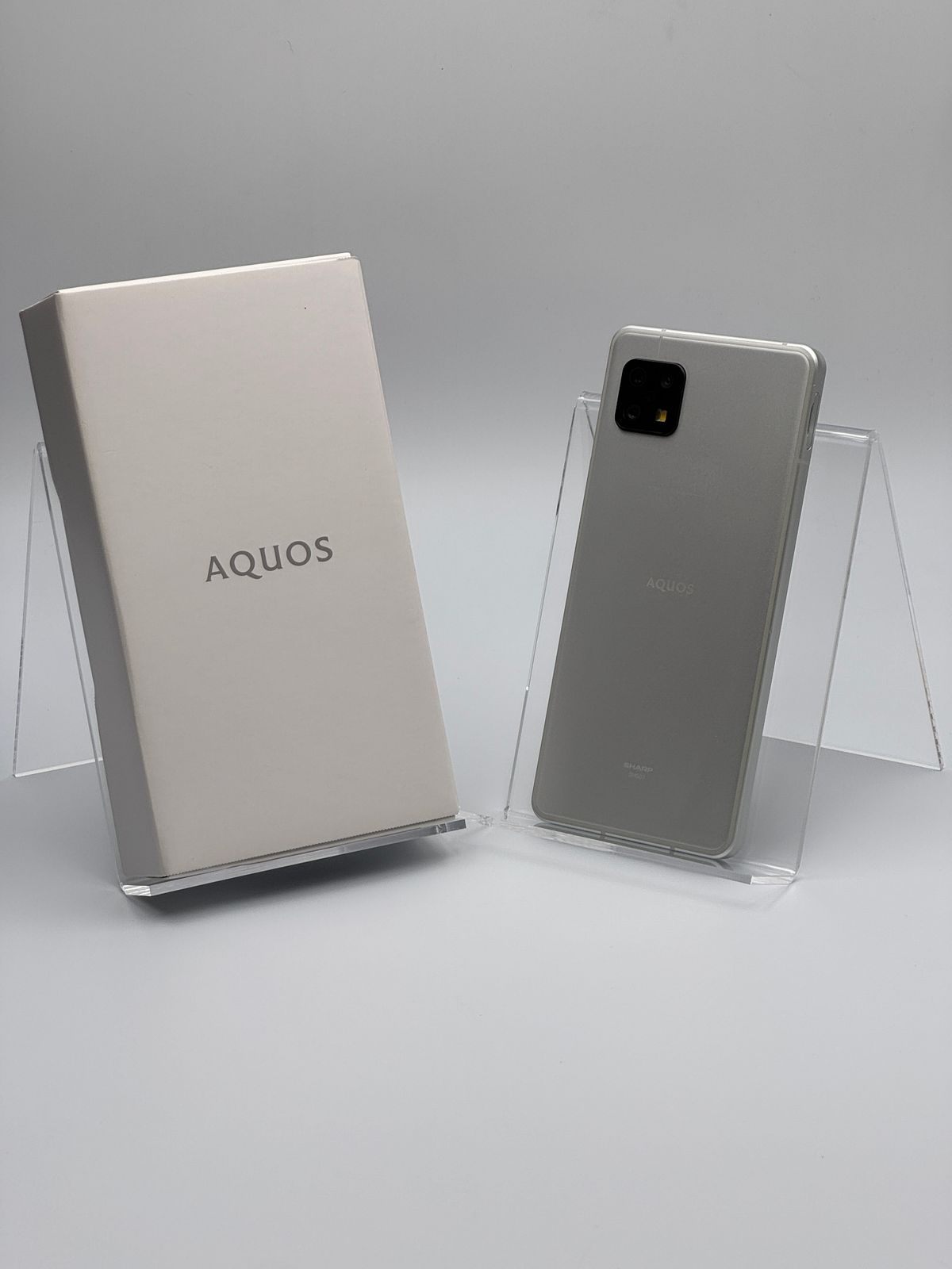 美品‼️SHARP AQUOSsense6 シルバー 51UeerPl4AL.jpg_BO30,255,255,