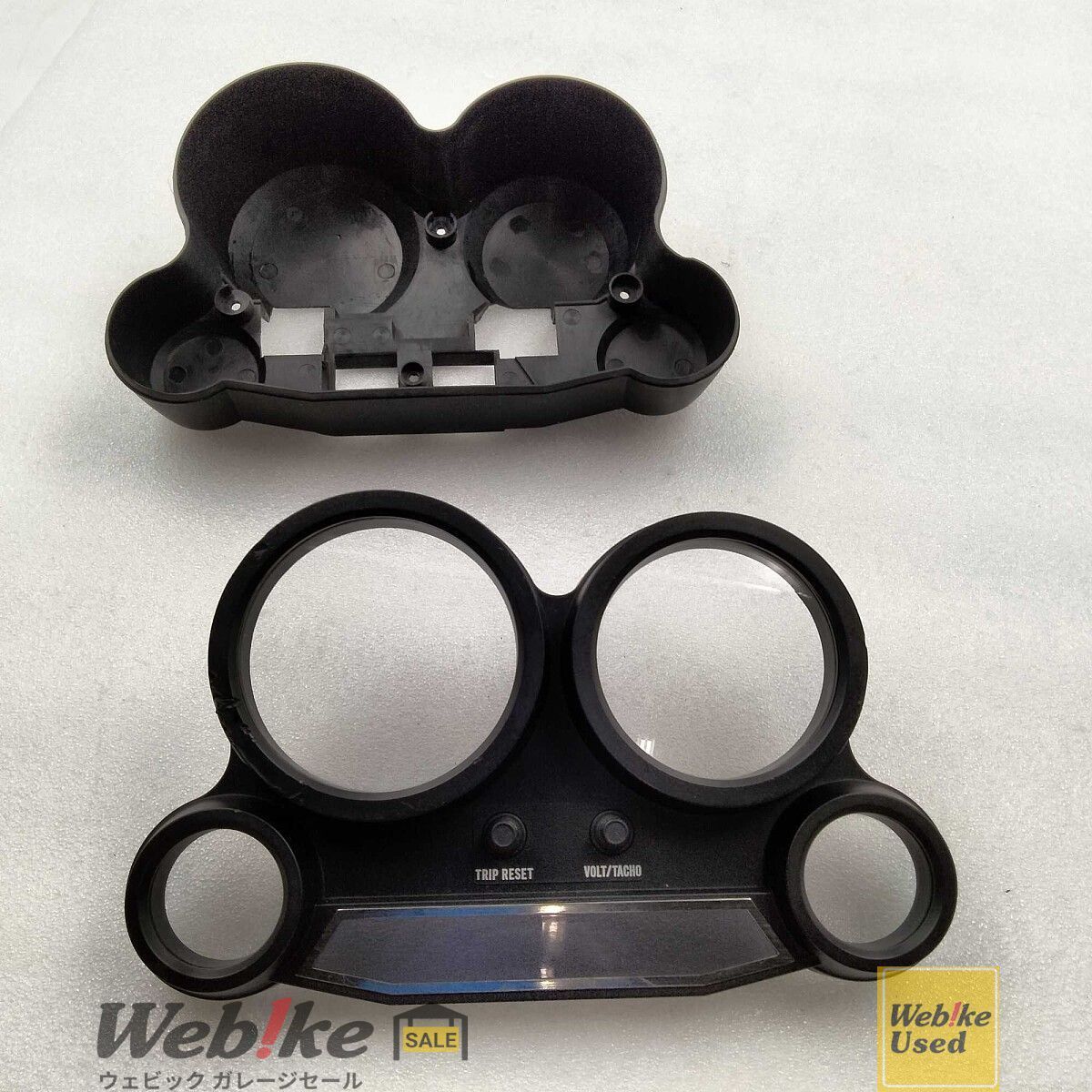 GPZ900R　Kawasaki メーターカバー 25023-1117 新品 カワサキ純正中古パーツ GPZ900R メーターカバー 25023-1117 RXBI24569