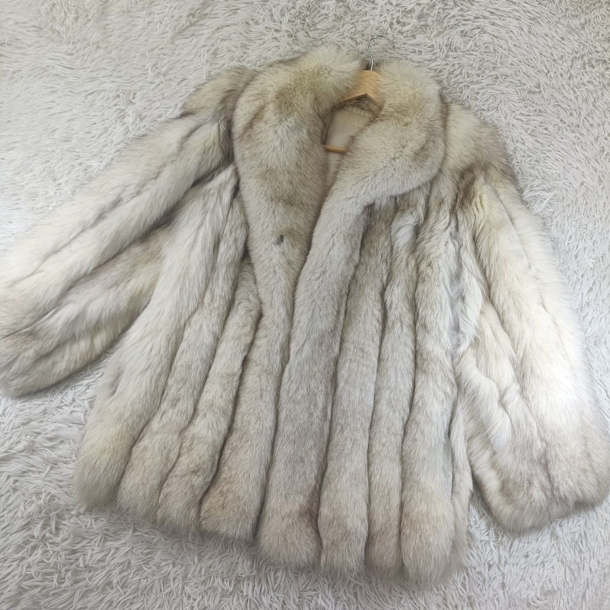 高級サガフォックス 着丈75cm ブルーフォックス ファーコート リアル