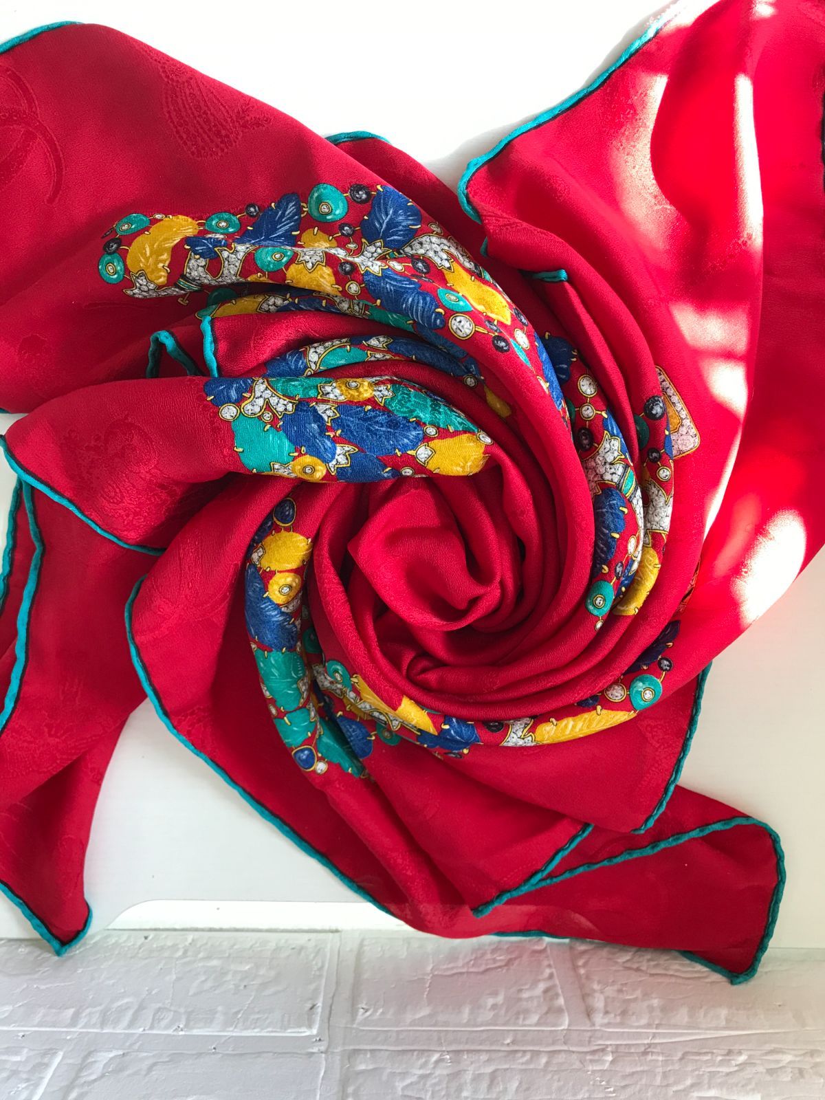 ✨美品✨Cartier カルティエ 大判スカーフ 251 - メルカリ