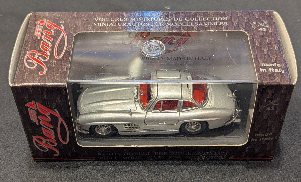 BANG 1/43 MERCEDES 300SL 1954 GULLWING STREET metallic grey 7089