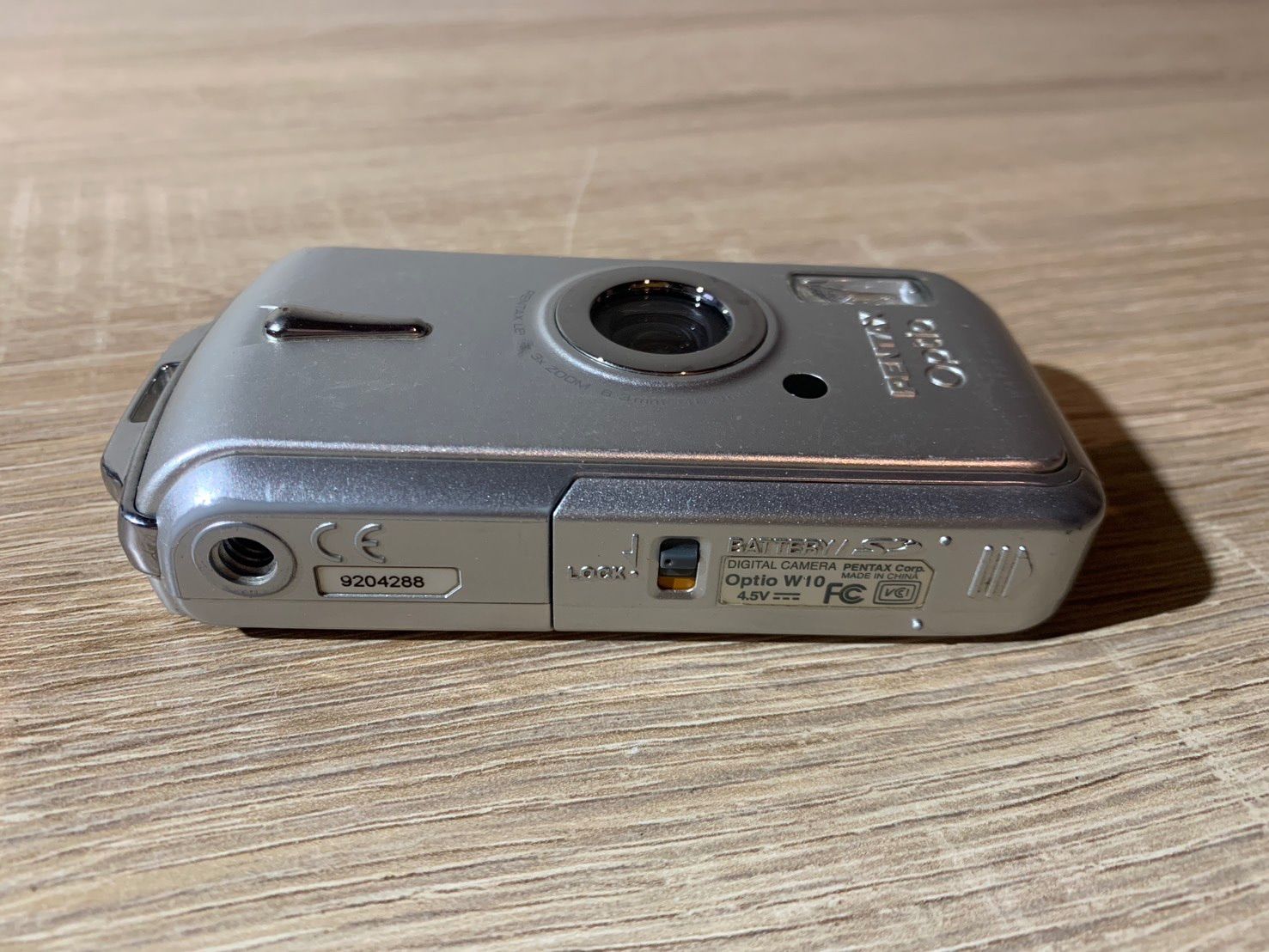 7857 PENTAX OPTIO W10 シルバー デジカメ - メルカリ