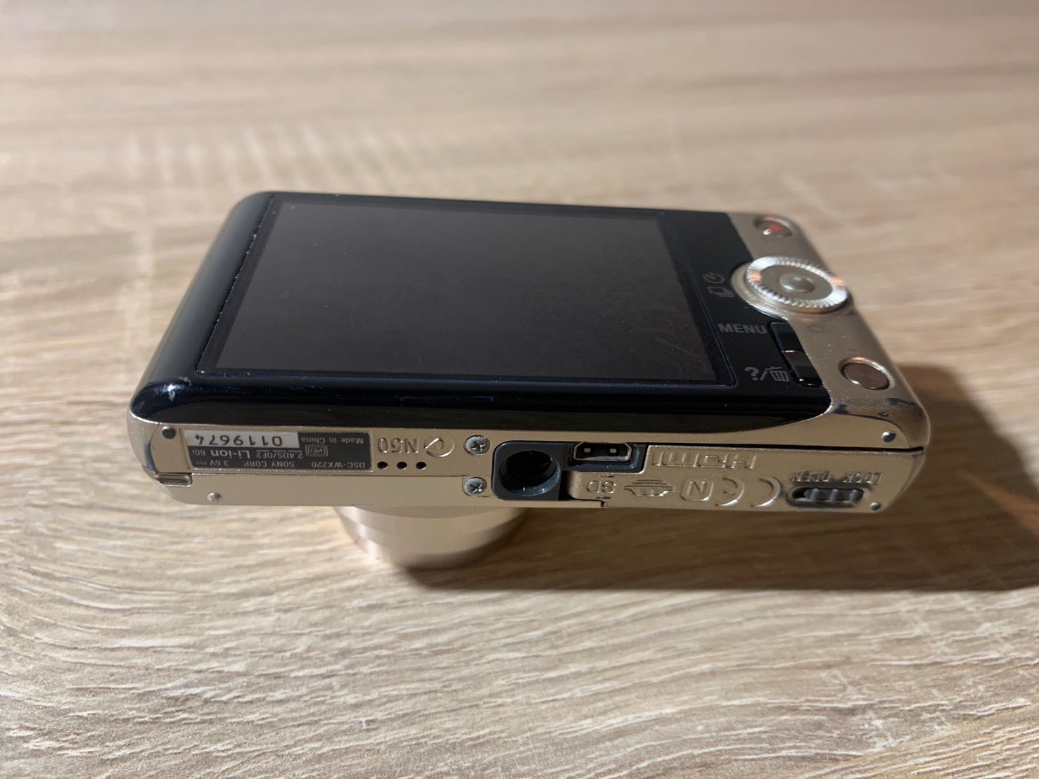 7861 Sony Cyber-Shot DSC-WX220 ゴールド デジカメ ジャンク - メルカリ