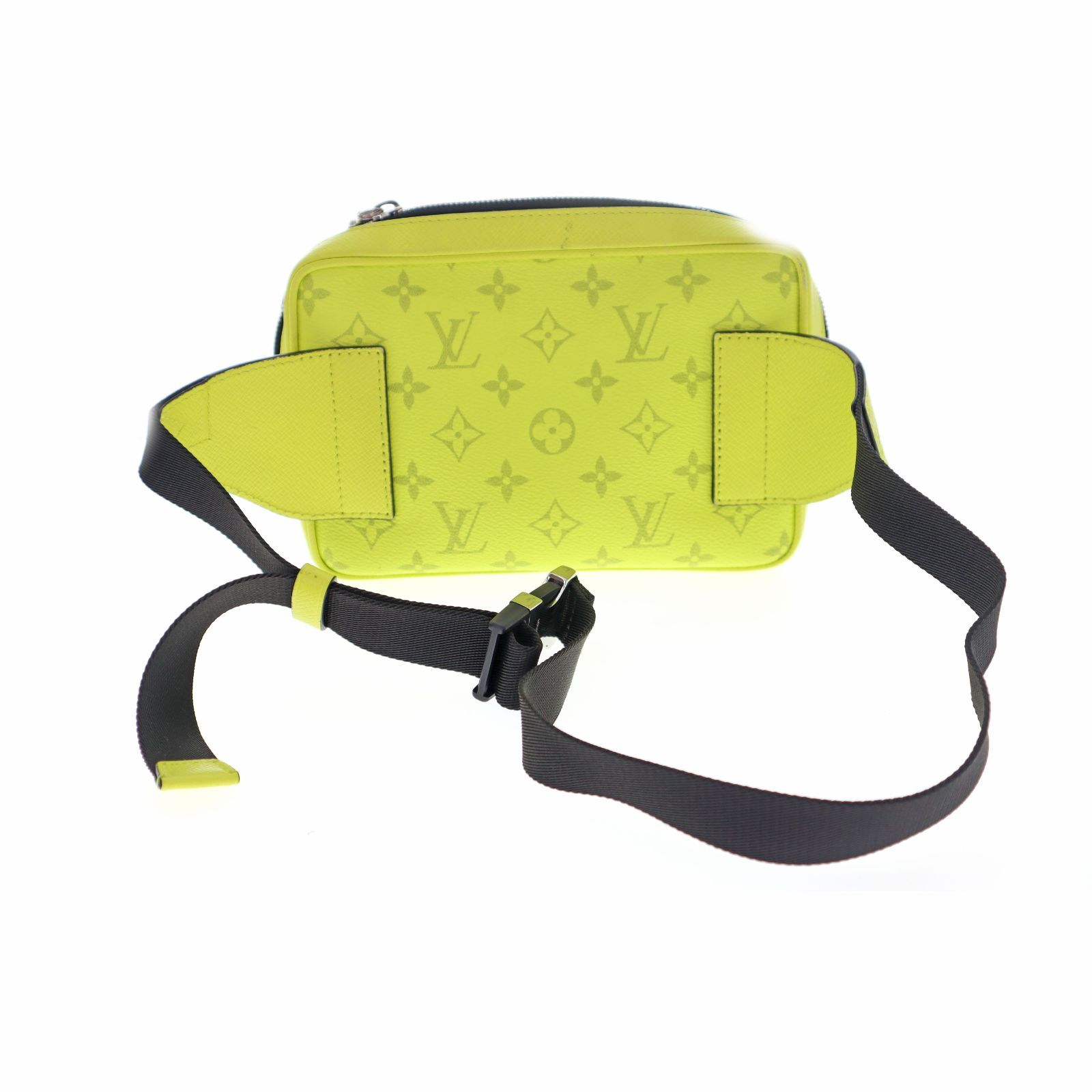 中古】LOUIS VUITTON ルイ・ヴィトン M30239 タイガラマ アウトドア