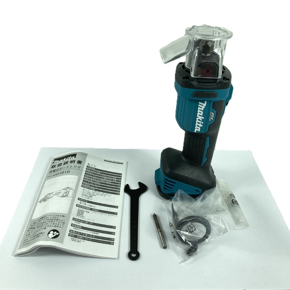 ＊＊MAKITA マキタ 3 mm|6 mm 18 V 充電式ボードトリマ 本体のみ CO 181 D ブルー