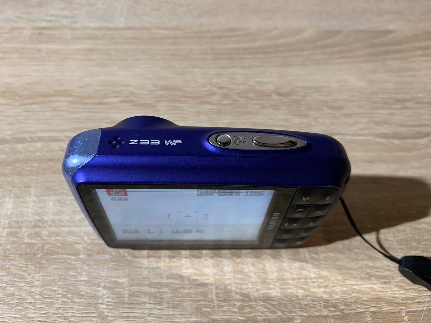 7784 FUJIFILM FINEPIX Z33 WP ブルー デジカメ 動作確認済み 美品