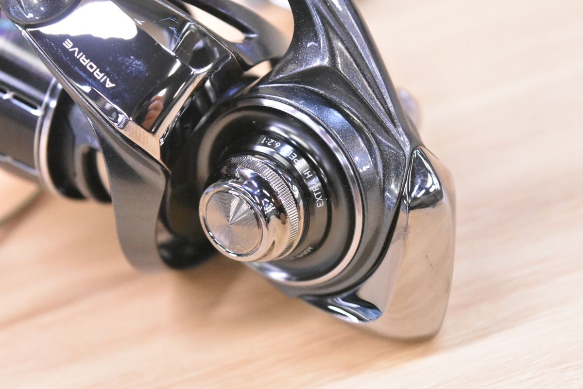  ダイワ 24 ルビアス LT 2500 S XH スピニングリール DAIWA LUVIAS バス ブラックバス アオリイカ エギング 釣り 等に スピニングリール リール