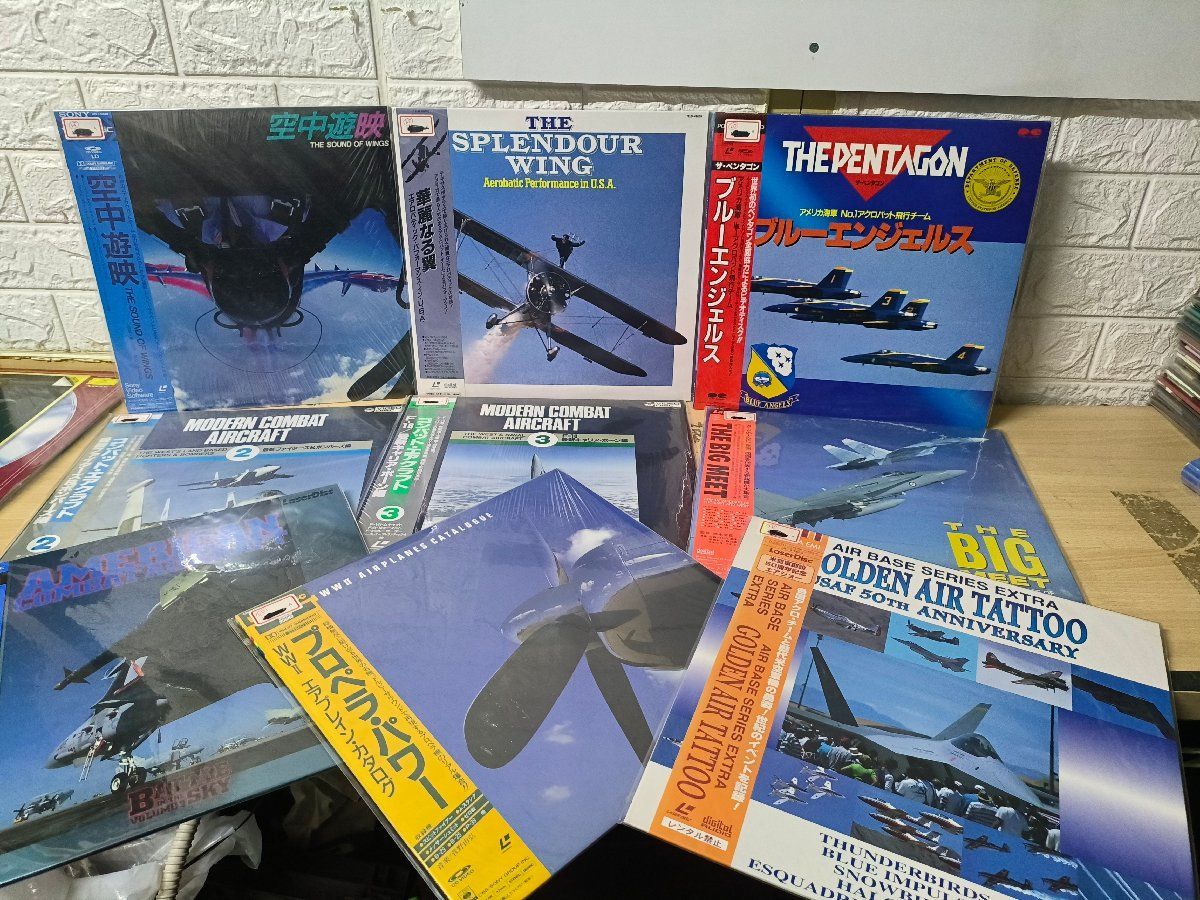 ◇3点以上で送料無料!! LD/レーザーディスク/ブルーエンジェルス 他