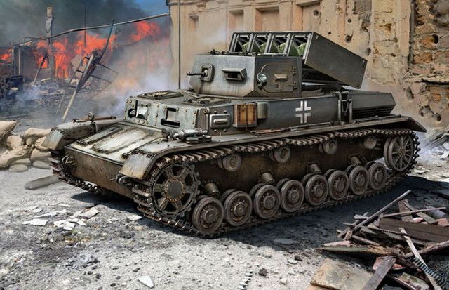 新品 ドラゴン 1/35 WW.II ドイツ軍 IV号戦車 ロケット発射機搭載自走