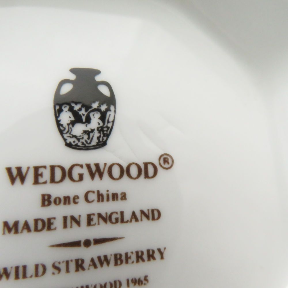 WEDGWOOD ウェッジウッド ワイルドストロベリー 花瓶 高24cm