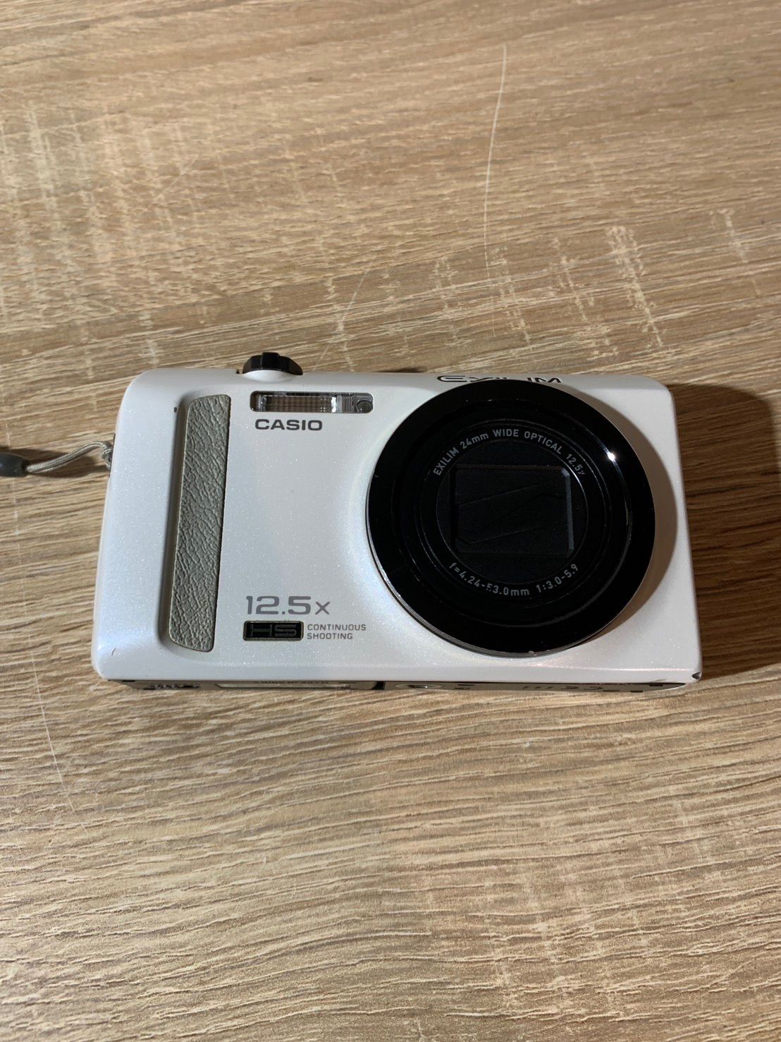 7877 Casio EXILIM EX-ZR200 ホワイト デジカメ 動作確認済み - メルカリ