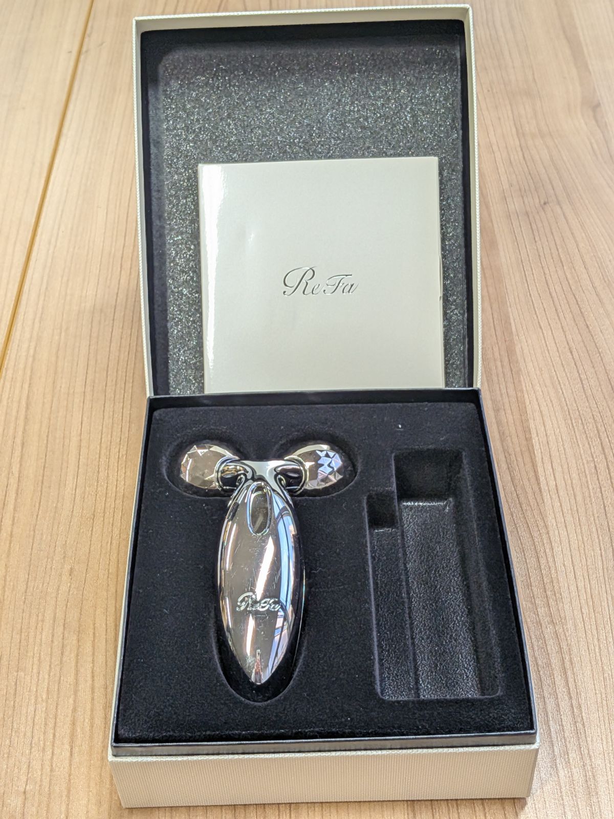 リィファカラット リファカラットリフト - ReFa CARAT LIFT | 商品情報 | ReFa（リファ