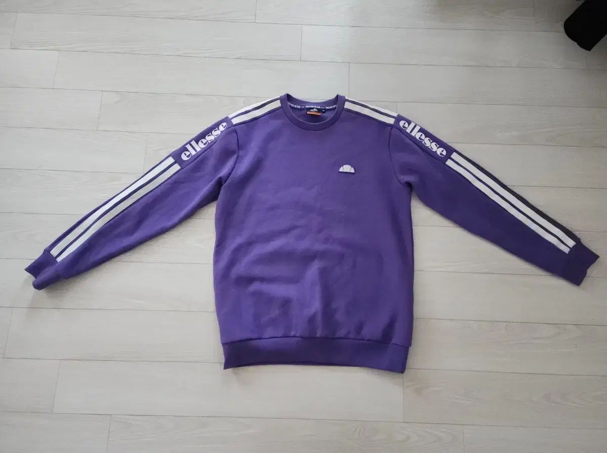 ellesse(エレッセ) 起毛 スウェット 紫 95 (未使用) - メルカリ