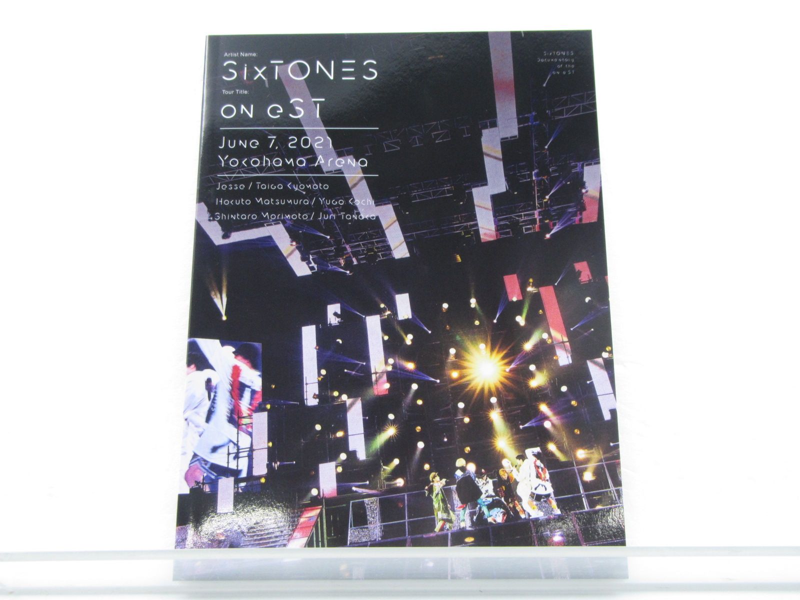 SixTONES DVD on eST 心のなかで叫べ！ 初回盤(三方背デジパック仕様