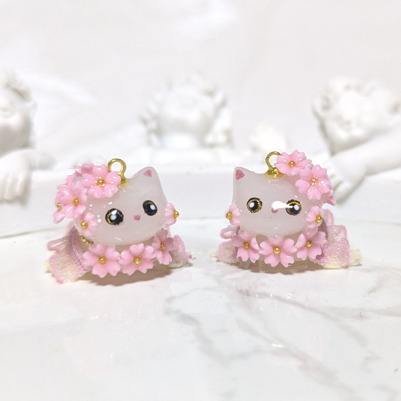 チャーム・さくら猫ちゃん(1pair)￥1,200- - メルカリ