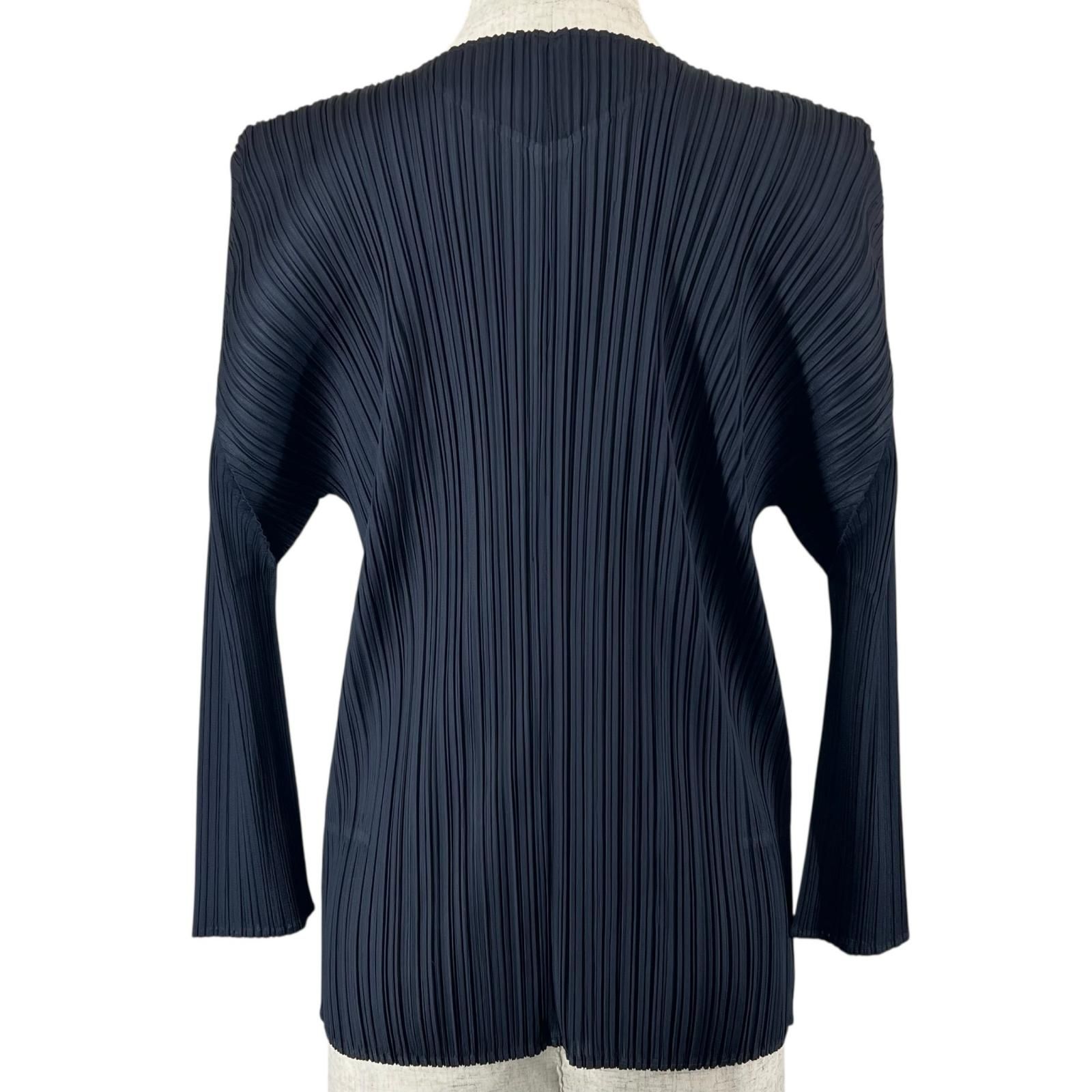 未使用級 4size 濃紺 プリーツプリーズ イッセイミヤケ カーディガン