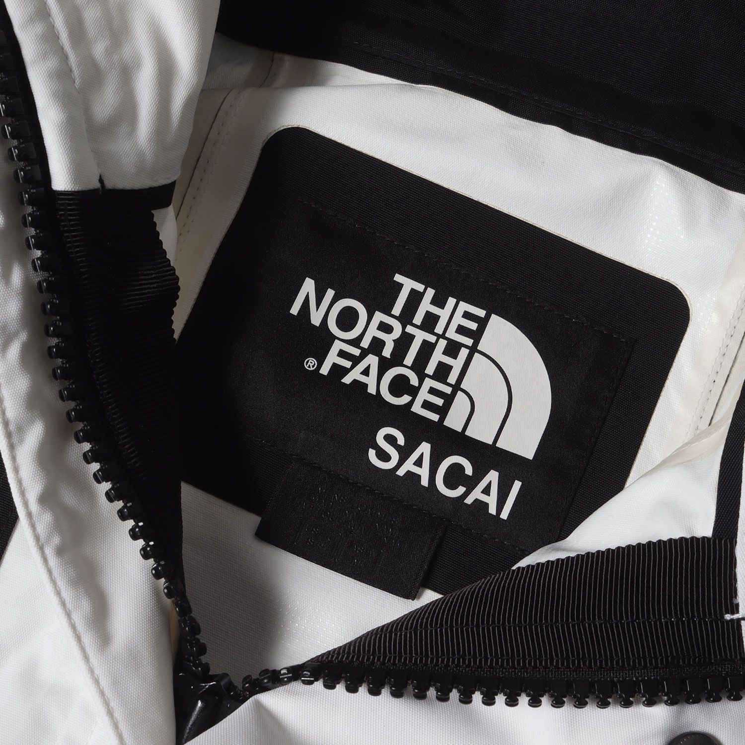 Sacai サカイ コート ホワイト 白 サイズ:M | THE NORTH FACE ナイロン 