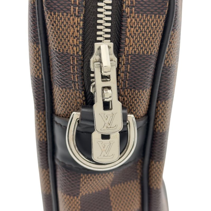 ルイ・ヴィトン LOUIS VUITTON ポルトドキュマン・ヴォワヤージュPM