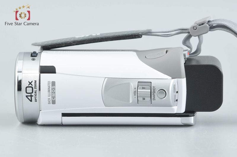 中古】JVC ケンウッド Everio GZ-E600-W ホワイト デジタルビデオ